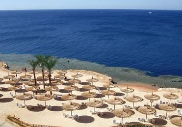 Reef Oasis Blue Bay Resort en Spa 1