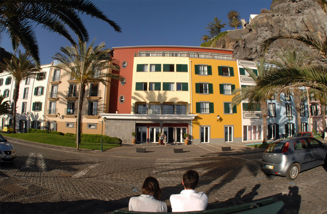 Hotel Enotel Baia 1