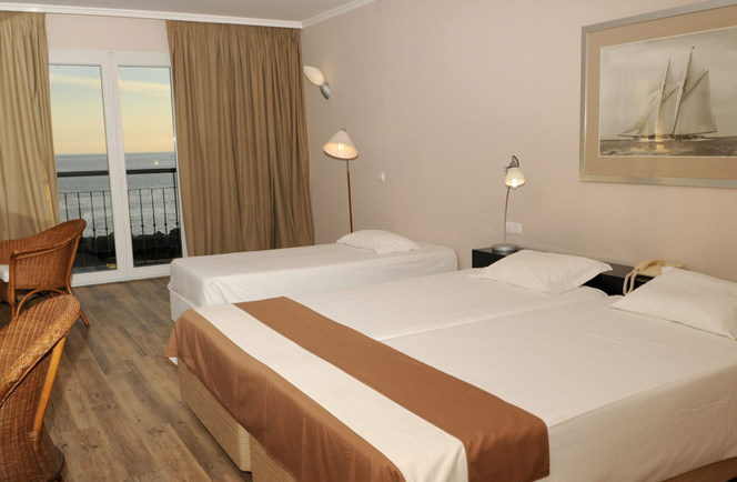 Hotel Enotel Baia 10