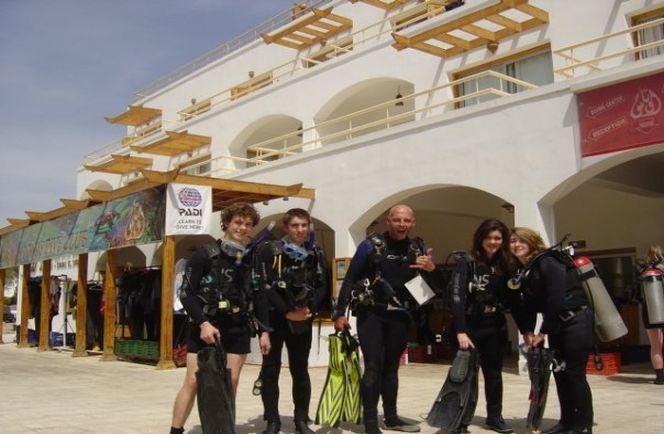 Oonas Hotel enen Dive Club incl 5 dagen duiken 1